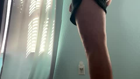 Snapshot of ahdjrucnsjwncnd chatting on 12/01/24, 05:24 Nick online show from 12/01/24, 05:24