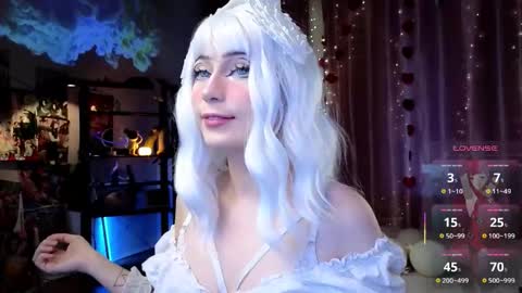 Snapshot of ahegame chatting on 03/09/26, 03:05 Coraline online show from 03/09/26, 03:05