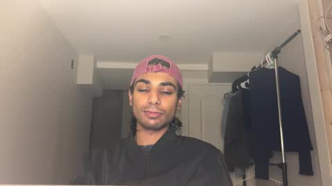 Snapshot of ahmedkhan632131 chatting on 01/08/26, 07:32 Dylan online show from 01/08/26, 07:32