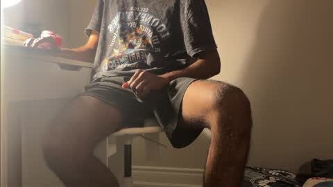 Snapshot of ahmedkhan632131 chatting on 02/18/26, 07:26 Dylan online show from 02/18/26, 07:26