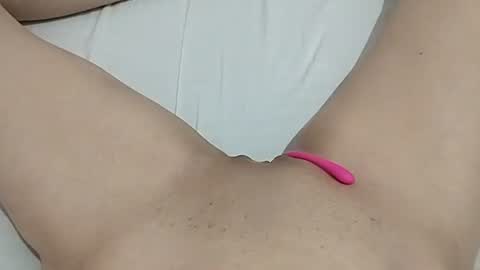 Snapshot of ahsexi chatting on 02/18/25, 08:58 Taylor online show from 02/18/25, 08:58