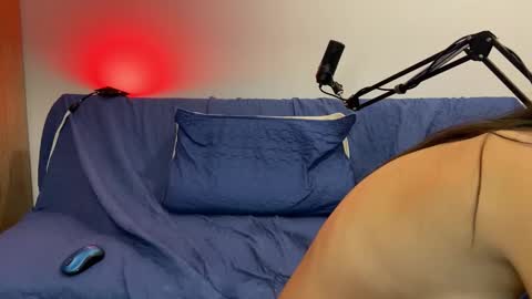 AHSLEY online show from 02/28/25, 03:48