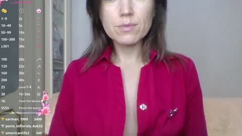 Snapshot of ahtena chatting on 01/28/25, 05:24 Ahtena online show from 01/28/25, 05:24