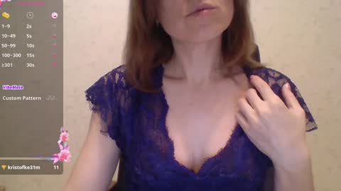 Snapshot of ahtena chatting on 02/08/25, 03:31 Ahtena online show from 02/08/25, 03:31