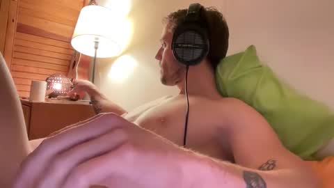 Snapshot of aiasar chatting on 11/05/25, 11:49 Aiasar online show from 11/05/25, 11:49