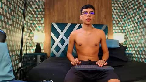 aiden_royce online show from 09/09/25, 07:57