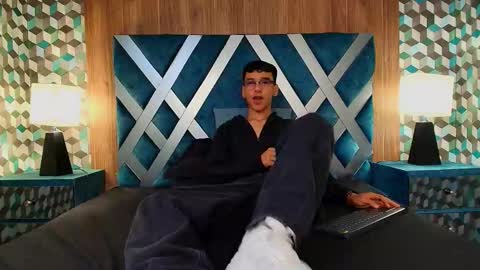 aiden_royce online show from 09/11/25, 05:18