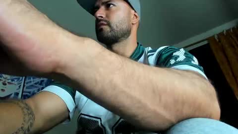 Aiden Brites online show from 10/01/25, 03:12