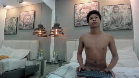 Snapshot of aidhen_gleeson chatting on 03/27/26, 03:34 Aidhen Gleeson online show from 03/27/26, 03:34