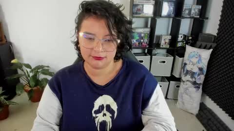 Catalina online show from 12/06/24, 02:28