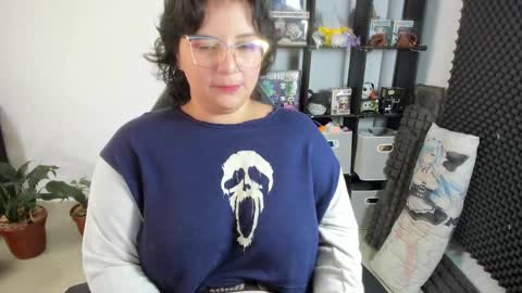 Catalina online show from 03/06/25, 03:45