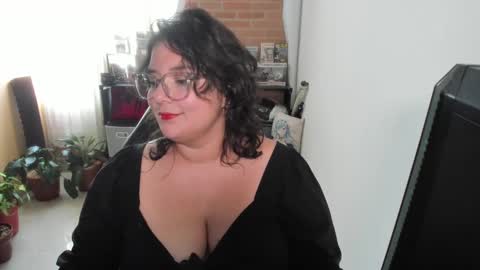 Catalina online show from 09/19/25, 07:58