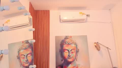 Alisson online show from 11/25/25, 07:36