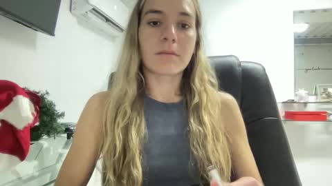 Aile online show from 12/05/24, 02:11