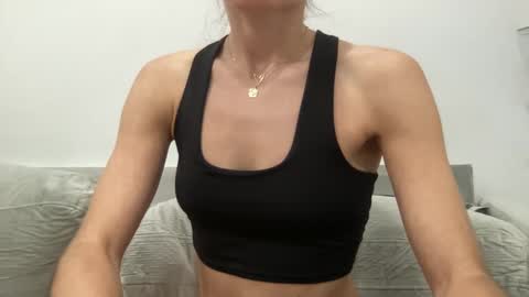 Aile online show from 12/31/24, 11:53