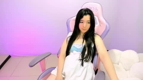 Snapshot of ailee_kawaii chatting on 05/01/26, 02:54 Ailee Hyuga online show from 05/01/26, 02:54
