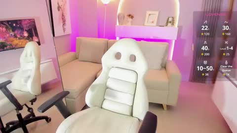 Snapshot of ailee_naughty chatting on 03/05/26, 02:51 online show from 03/05/26, 02:51