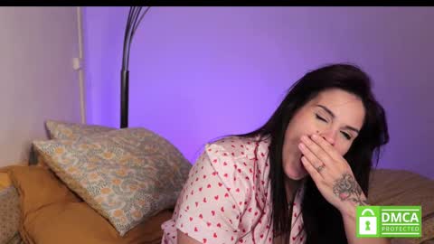 Snapshot of ailelea chatting on 03/01/25, 02:04 123 online show from 03/01/25, 02:04