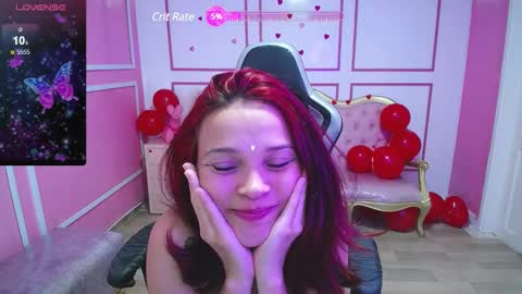 Snapshot of ailen_t_ chatting on 03/07/25, 07:19 ailen online show from 03/07/25, 07:19