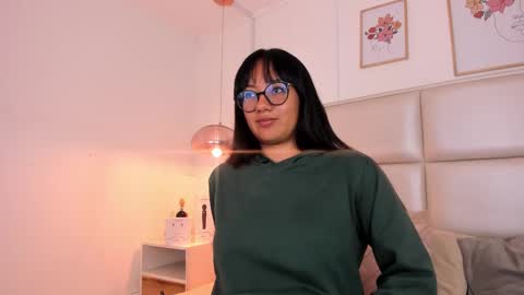 Aily Yozuko online show from 03/01/25, 07:19