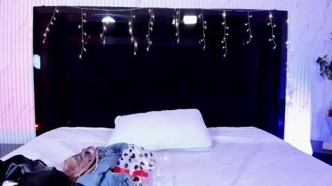 Snapshot of ailynblaze_ chatting on 02/05/26, 06:07 Ailyn Blaze online show from 02/05/26, 06:07