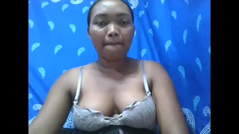 Snapshot of aimealdy chatting on 01/14/26, 04:51 aimealdy online show from 01/14/26, 04:51