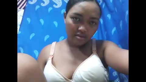 Snapshot of aimealdy chatting on 02/02/26, 08:46 aimealdy online show from 02/02/26, 08:46