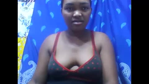 Snapshot of aimealdy chatting on 02/05/26, 03:22 aimealdy online show from 02/05/26, 03:22