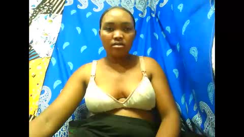 Snapshot of aimealdy chatting on 02/15/26, 03:53 aimealdy online show from 02/15/26, 03:53