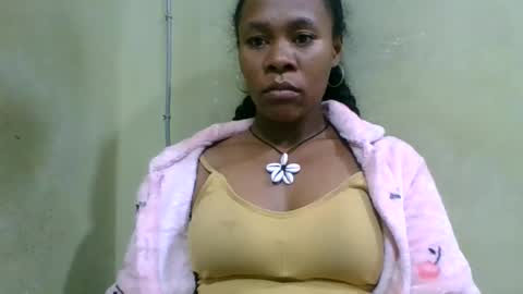 aimee982179 online show from 06/01/26, 02:19
