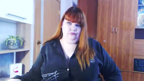 Snapshot of aimeerosebud chatting on 12/16/25, 04:50 AimeeRosebud online show from 12/16/25, 04:50