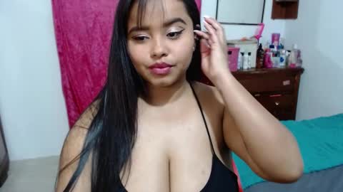 Snapshot of ainara__stone chatting on 01/09/25, 03:15 AINARA LIZ online show from 01/09/25, 03:15
