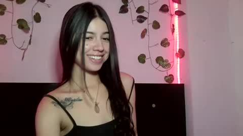 Snapshot of aine_ileana chatting on 12/13/24, 07:10 J online show from 12/13/24, 07:10