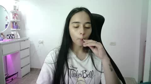 Snapshot of aineangeel chatting on 05/27/26, 12:51 AINE online show from 05/27/26, 12:51