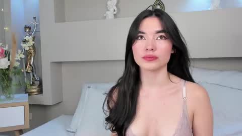 airi  online show from 03/10/25, 06:01