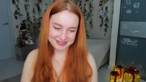 Snapshot of airysilhouette chatting on 01/08/26, 10:06 Louise online show from 01/08/26, 10:06