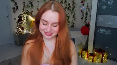 Snapshot of airysilhouette chatting on 01/11/26, 07:08 Louise online show from 01/11/26, 07:08