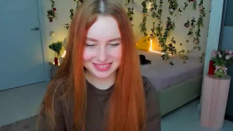 Snapshot of airysilhouette chatting on 02/03/26, 06:22 Louise online show from 02/03/26, 06:22