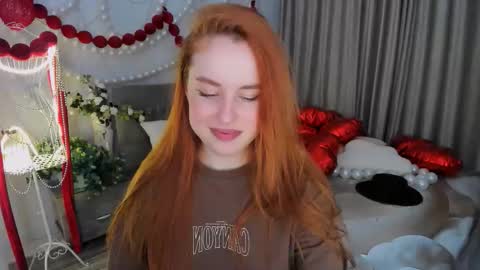 Snapshot of airysilhouette chatting on 02/23/26, 07:22 Louise online show from 02/23/26, 07:22