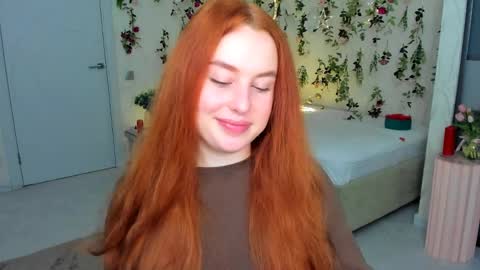 Snapshot of airysilhouette chatting on 04/02/26, 10:02 Louise online show from 04/02/26, 10:02