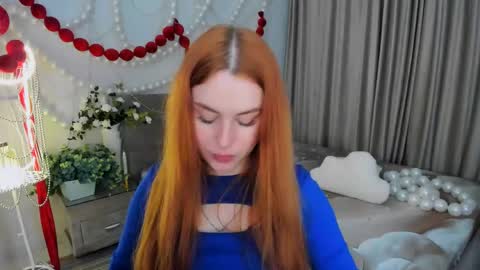 Snapshot of airysilhouette chatting on 04/21/26, 07:28 Louise online show from 04/21/26, 07:28