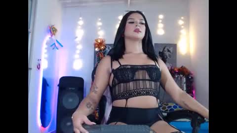 aisha299 online show from 12/17/25, 04:51