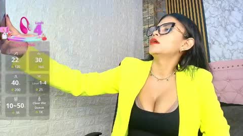 Snapshot of aisha__cambell chatting on 04/09/26, 09:58 aisha__cambell online show from 04/09/26, 09:58