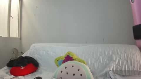 Snapshot of aisha_latina chatting on 02/11/26, 03:17 Katie online show from 02/11/26, 03:17