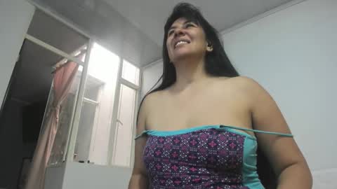 Snapshot of aisha_latina chatting on 02/24/26, 03:32 Katie online show from 02/24/26, 03:32
