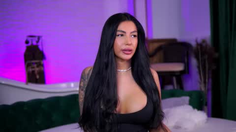 Maddy online show from 11/20/25, 07:35