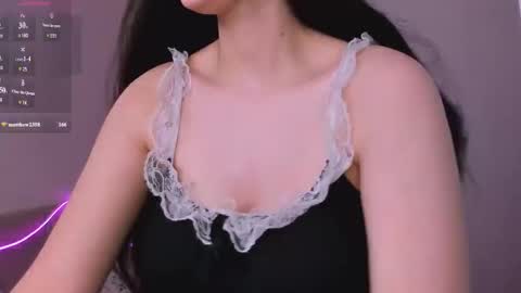 Aisha online show from 11/30/25, 03:21