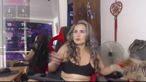 Aisha online show from 01/20/25, 08:40