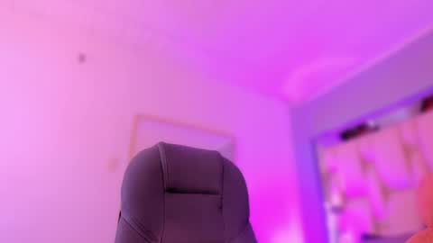 Snapshot of aishakassandra chatting on 07/06/26, 03:03 KASSANDRA online show from 07/06/26, 03:03