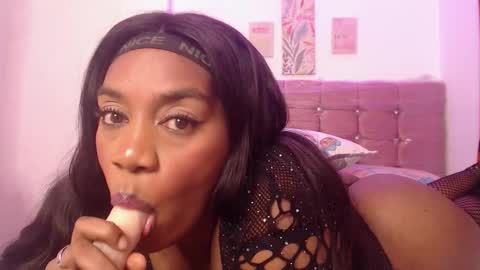 Snapshot of aishaowens chatting on 02/14/26, 11:56 Aisha online show from 02/14/26, 11:56